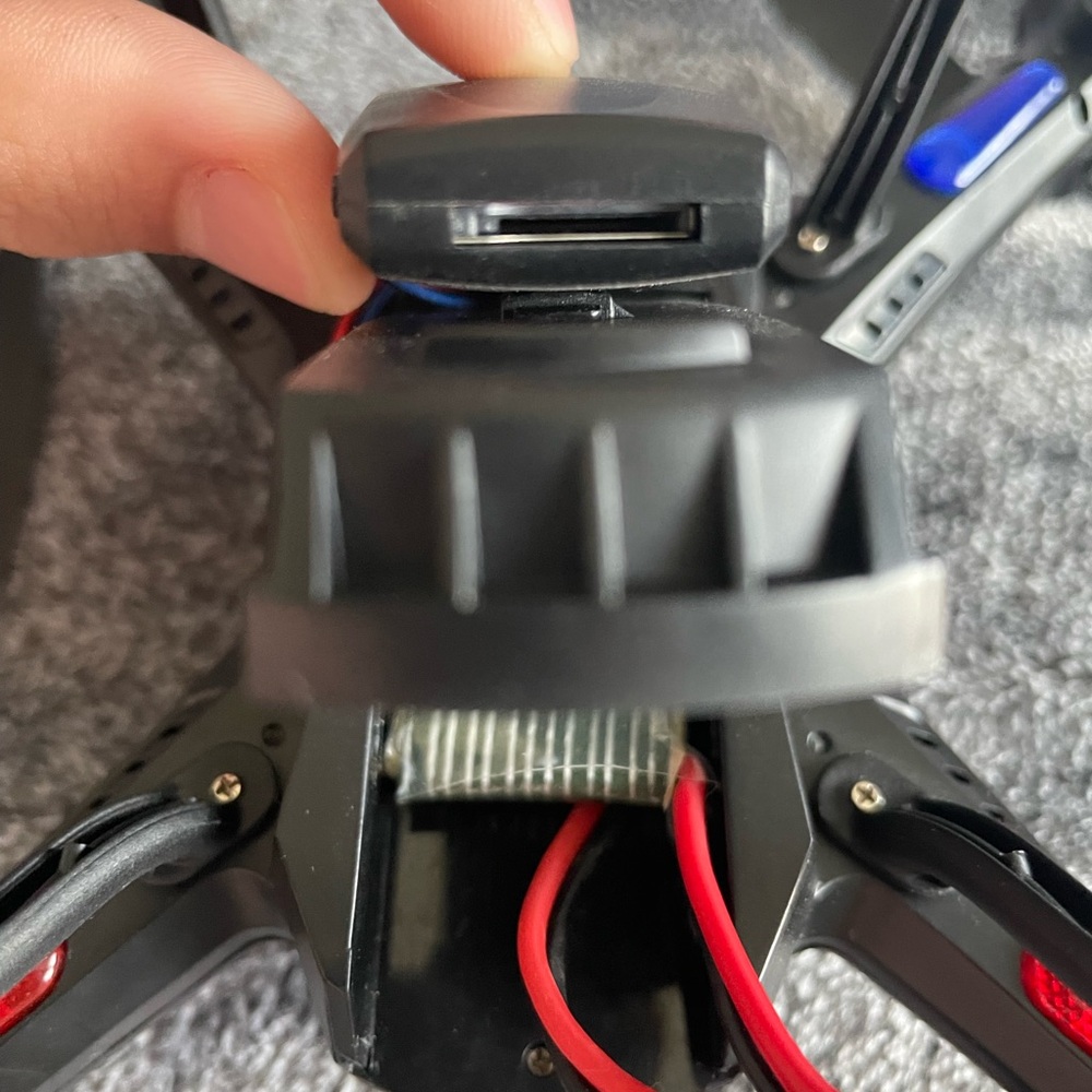Drone with camera. - Picture 3 of 10